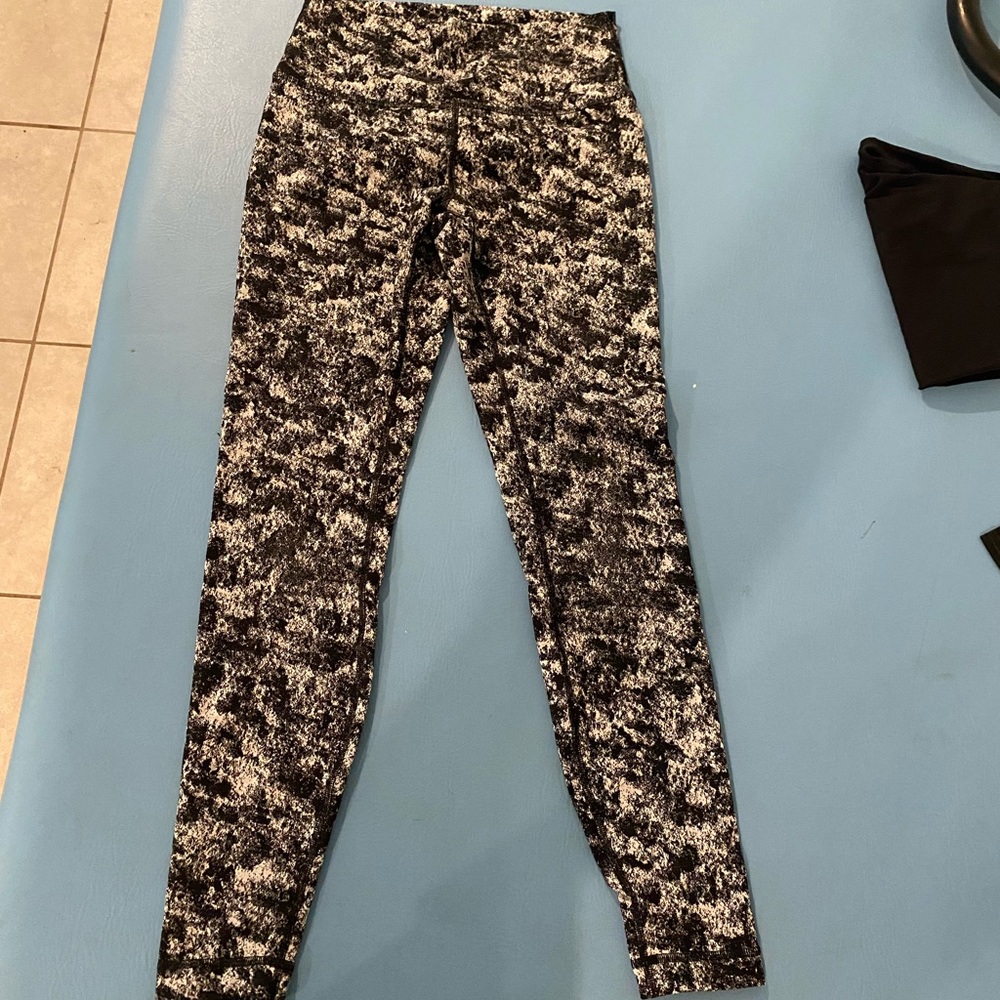 Lululemon 3/4 leggings